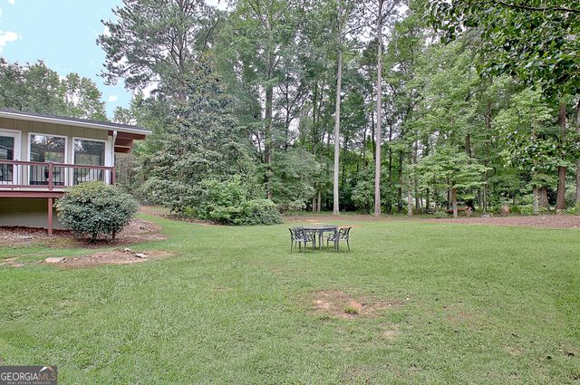 626 Golf View Drive, Peachtree City, GA 30269