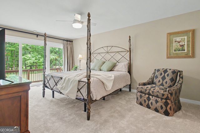 626 Golf View Drive, Peachtree City, GA 30269
