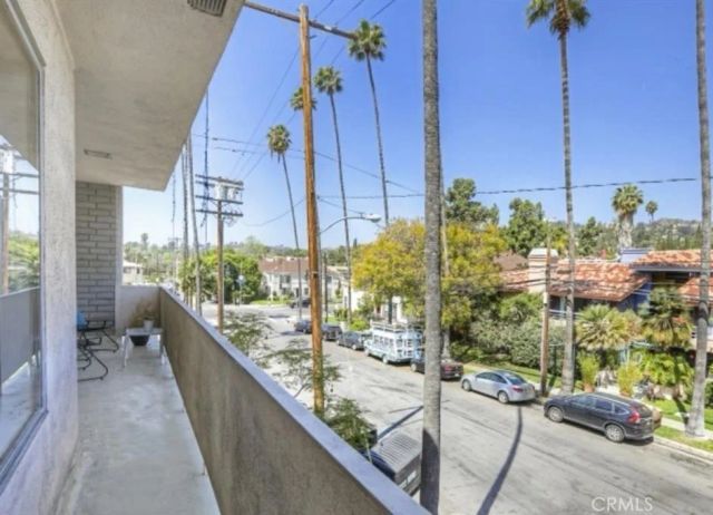 4614 Finley, Los Angeles, CA 90027