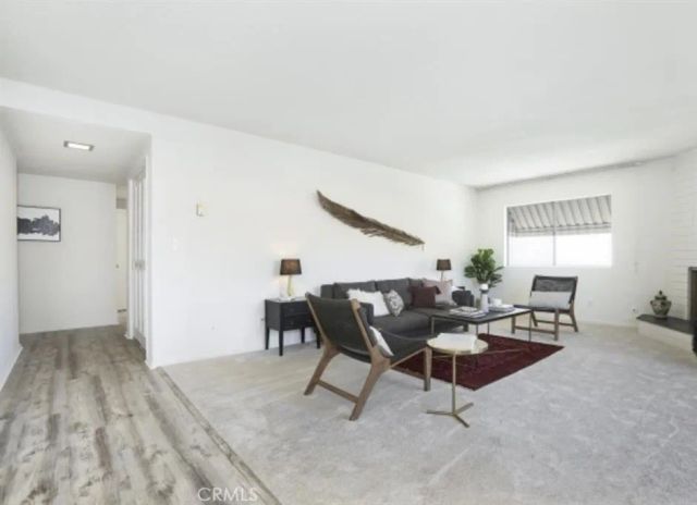 4614 Finley, Los Angeles, CA 90027