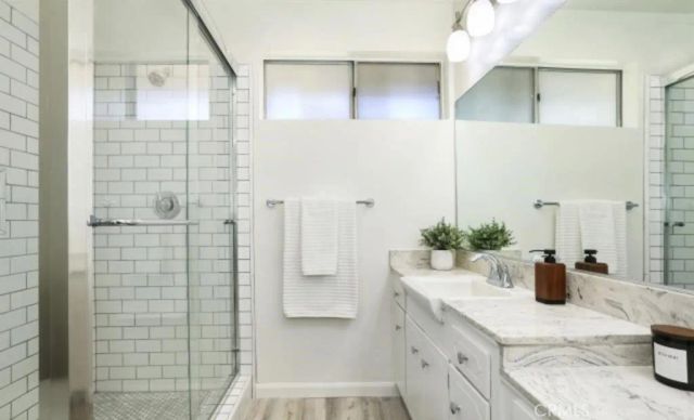 4614 Finley, Los Angeles, CA 90027
