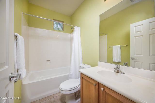 5995 S Moon Desert Drive, Tucson, AZ 85747