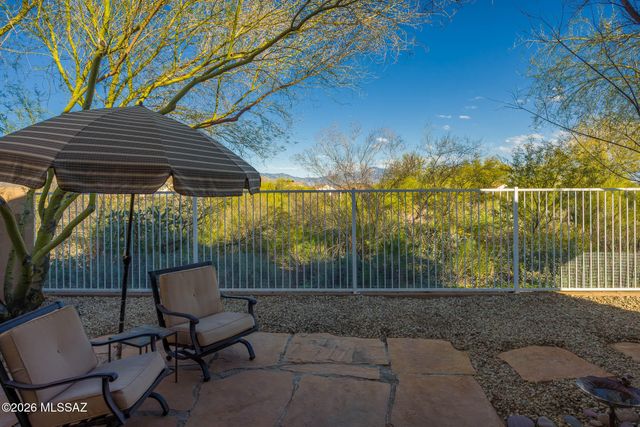 5995 S Moon Desert Drive, Tucson, AZ 85747