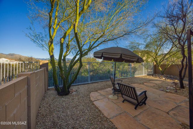 5995 S Moon Desert Drive, Tucson, AZ 85747