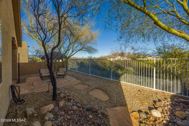 5995 S Moon Desert Drive, Tucson, AZ 85747