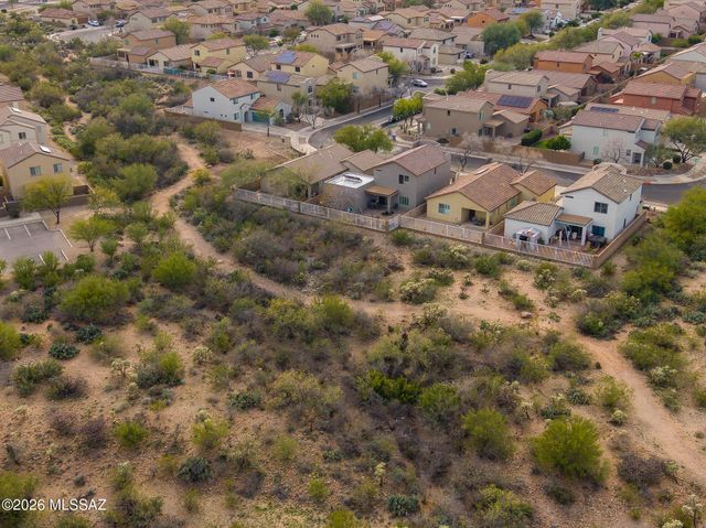 5995 S Moon Desert Drive, Tucson, AZ 85747