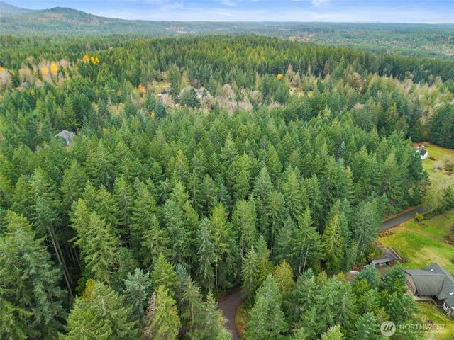 3 Larson Lane NW, Seabeck, WA 98380