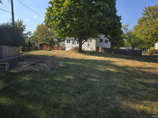 310 Greenbriar Street, Kokomo, IN 46901