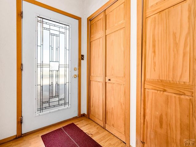 32 Scotland Rd, Pueblo, CO 81001