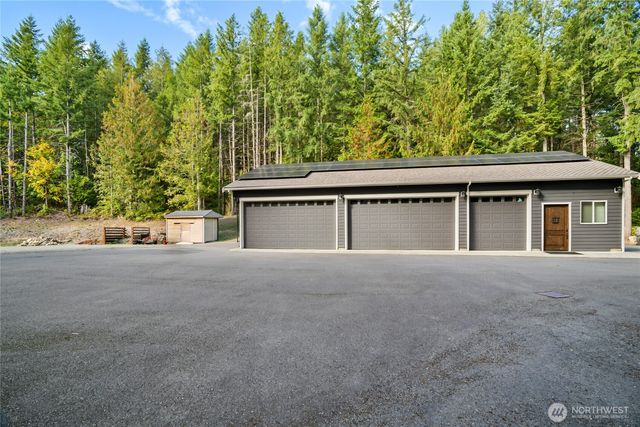 27924 SE 268th Street, Ravensdale, WA 98051