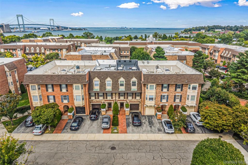1301 Michael Court 1624, Bayside, NY 11360 — photo 2