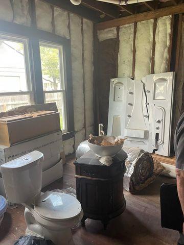 307 E 10th St, Wellington, KS 67152