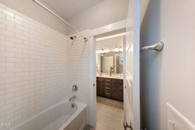 1208 Fall Line Court, Raleigh, NC 27613