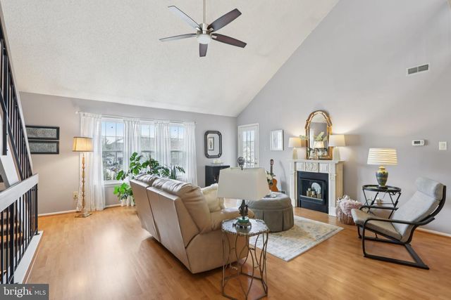 4108-B WATERPERRY CT, Mount Laurel, NJ 08054