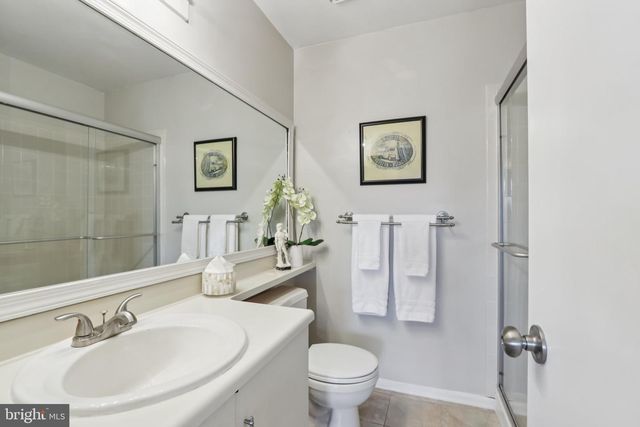 4108-B WATERPERRY CT, Mount Laurel, NJ 08054