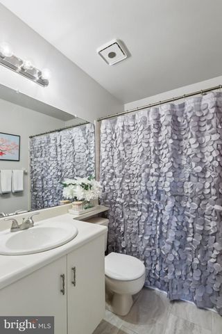 4108-B WATERPERRY CT, Mount Laurel, NJ 08054