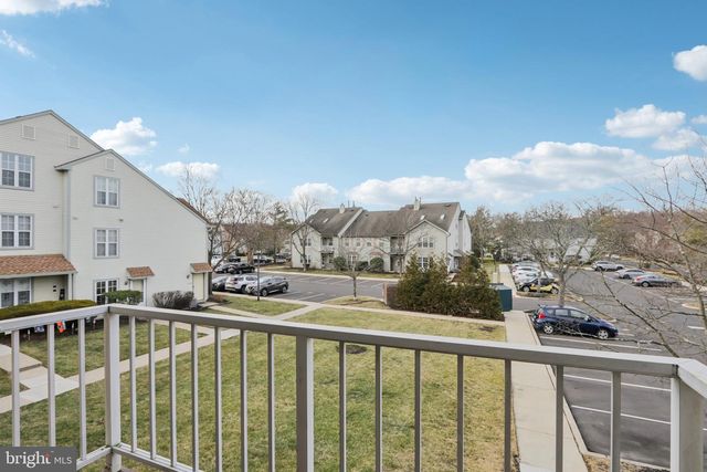 4108-B WATERPERRY CT, Mount Laurel, NJ 08054