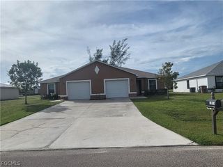 1914/1916 SW 15th PL, Cape Coral, FL 33991