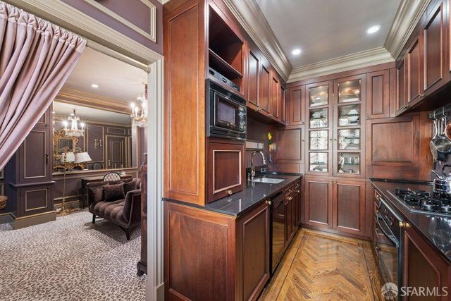 1201 California Street 506, San Francisco, CA 94109