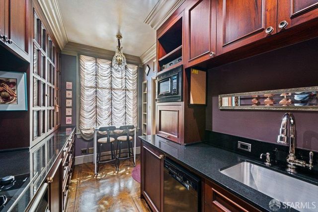 1201 California Street 506, San Francisco, CA 94109