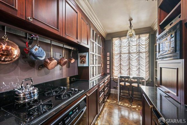 1201 California Street 506, San Francisco, CA 94109