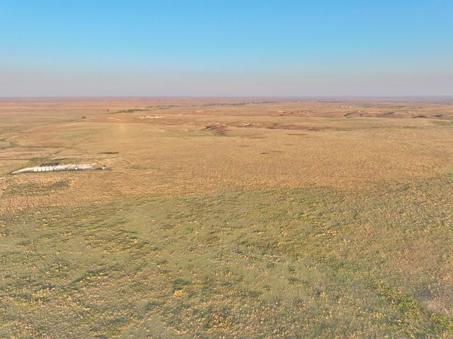 First Creek Ranch, Booker, TX 79005