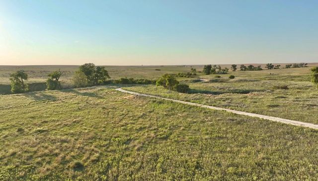 First Creek Ranch, Booker, TX 79005