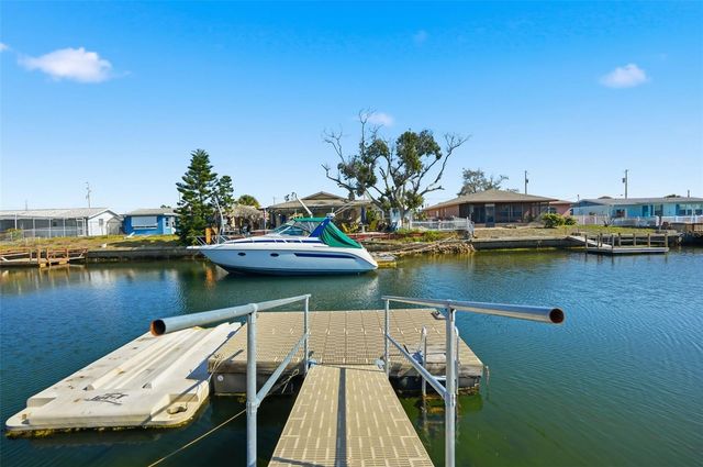 13630 GARRIS DRIVE, Hudson, FL 34667