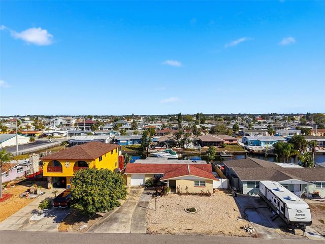 13630 GARRIS DRIVE, Hudson, FL 34667