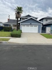 19426 Belshaw, Carson, CA 90746