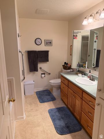 153 W HIDDEN HOLLOW CIR, Orem, UT 84058