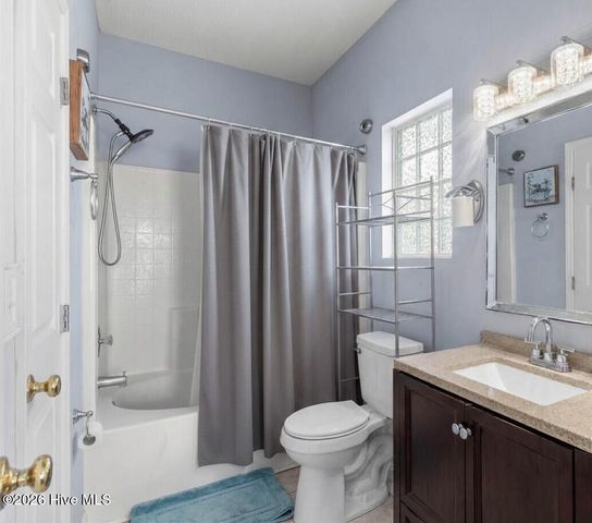8594 Orchard Loop Road NE, Leland, NC 28451