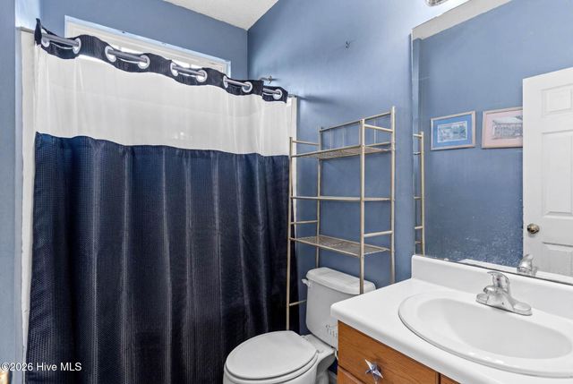 8594 Orchard Loop Road NE, Leland, NC 28451