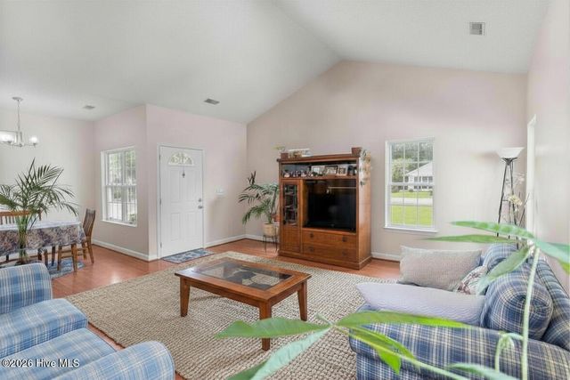 8594 Orchard Loop Road NE, Leland, NC 28451