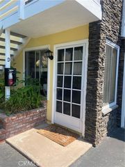356 E 20TH Street D, Costa Mesa, CA 92627