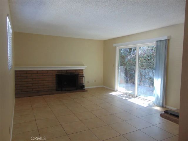 2009 Alabama 3, Huntington Beach, CA 92648
