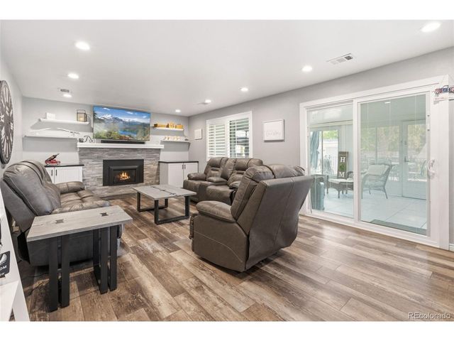 9425 W Geddes Pl, Littleton, CO 80128