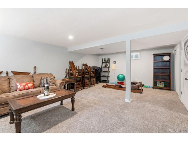 9425 W Geddes Pl, Littleton, CO 80128