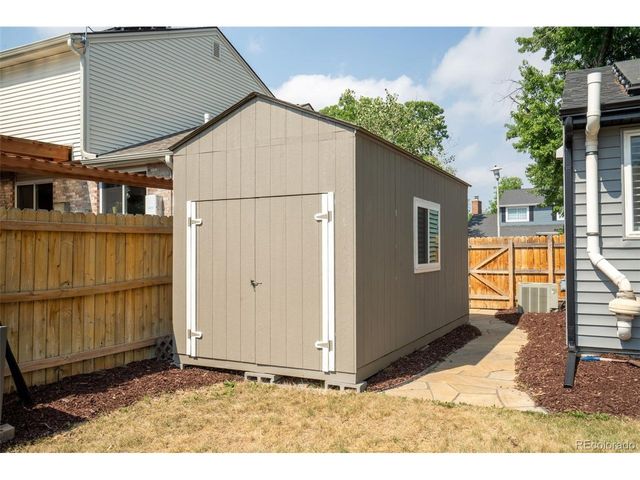 9425 W Geddes Pl, Littleton, CO 80128