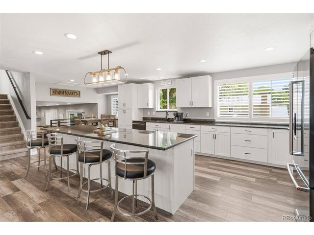 9425 W Geddes Pl, Littleton, CO 80128