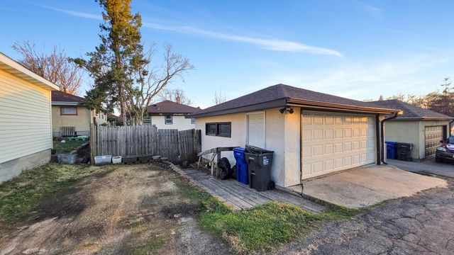 435 Hoyt Avenue E, Saint Paul, MN 55130