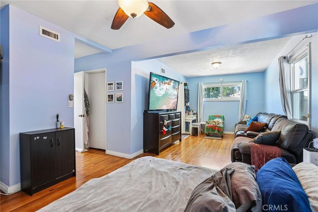 6616 Yolanda Avenue, Reseda, CA 91335