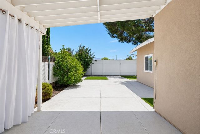 6616 Yolanda Avenue, Reseda, CA 91335