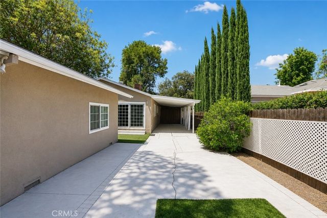 6616 Yolanda Avenue, Reseda, CA 91335