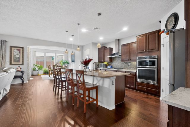 1919 Redondo Peak Drive NW, Albuquerque, NM 87120