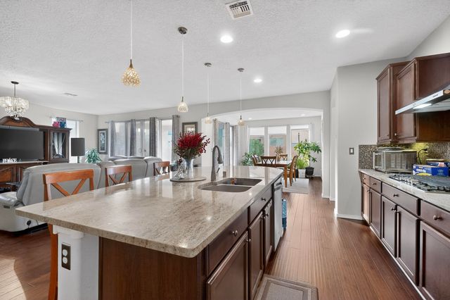 1919 Redondo Peak Drive NW, Albuquerque, NM 87120