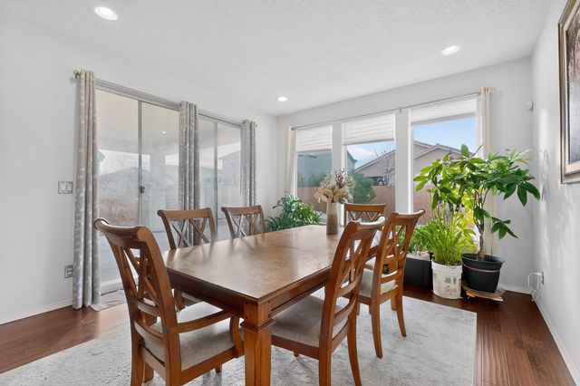 1919 Redondo Peak Drive NW, Albuquerque, NM 87120