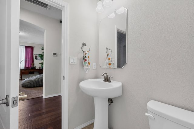 1919 Redondo Peak Drive NW, Albuquerque, NM 87120