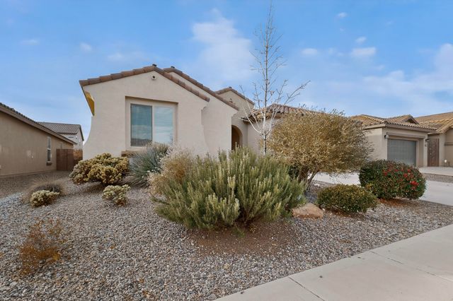 1919 Redondo Peak Drive NW, Albuquerque, NM 87120