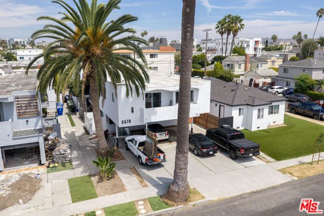 3670 Greenfield Avenue, Los Angeles, CA 90034